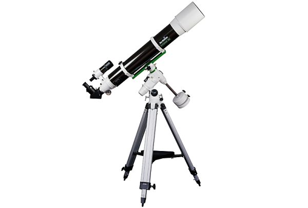 Telescopio Skywatcher Evostar 120 EQ3-2